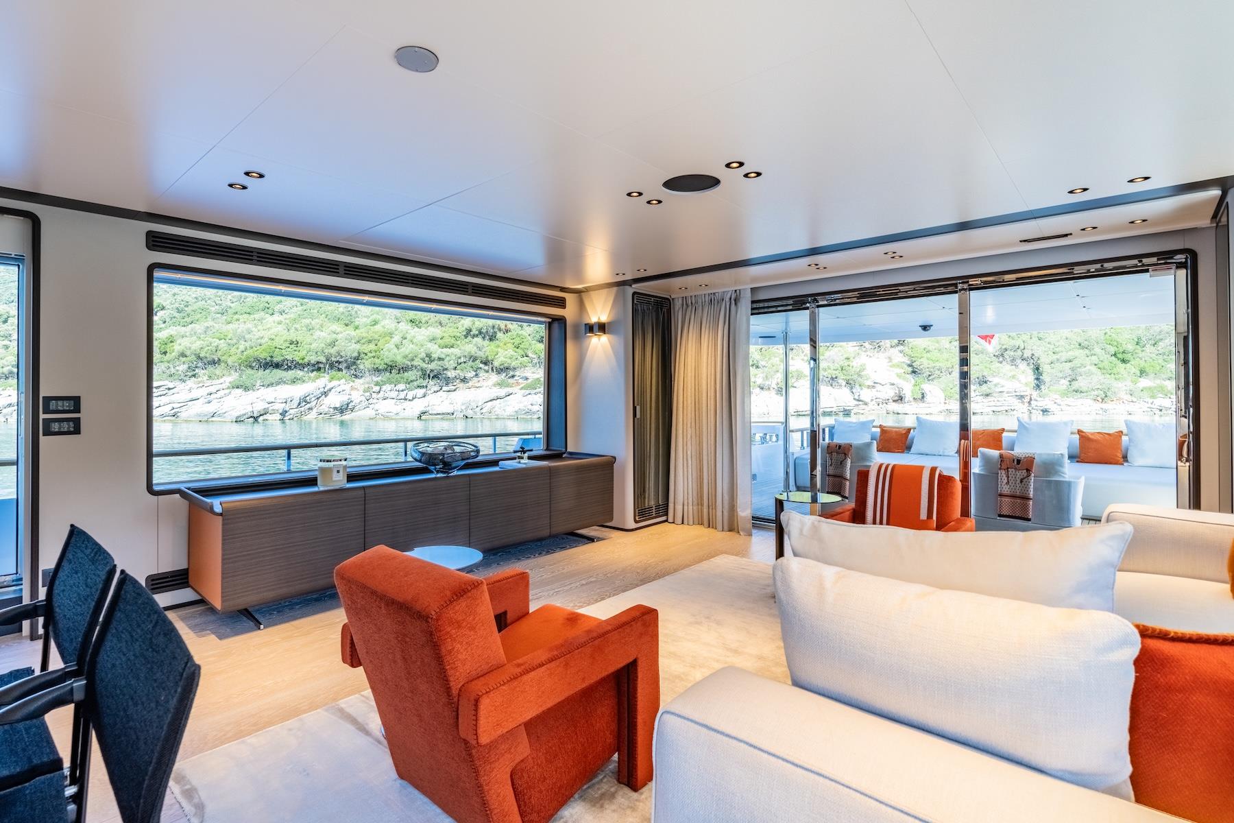 2024 CUSTOM LINE NAVETTA 30 